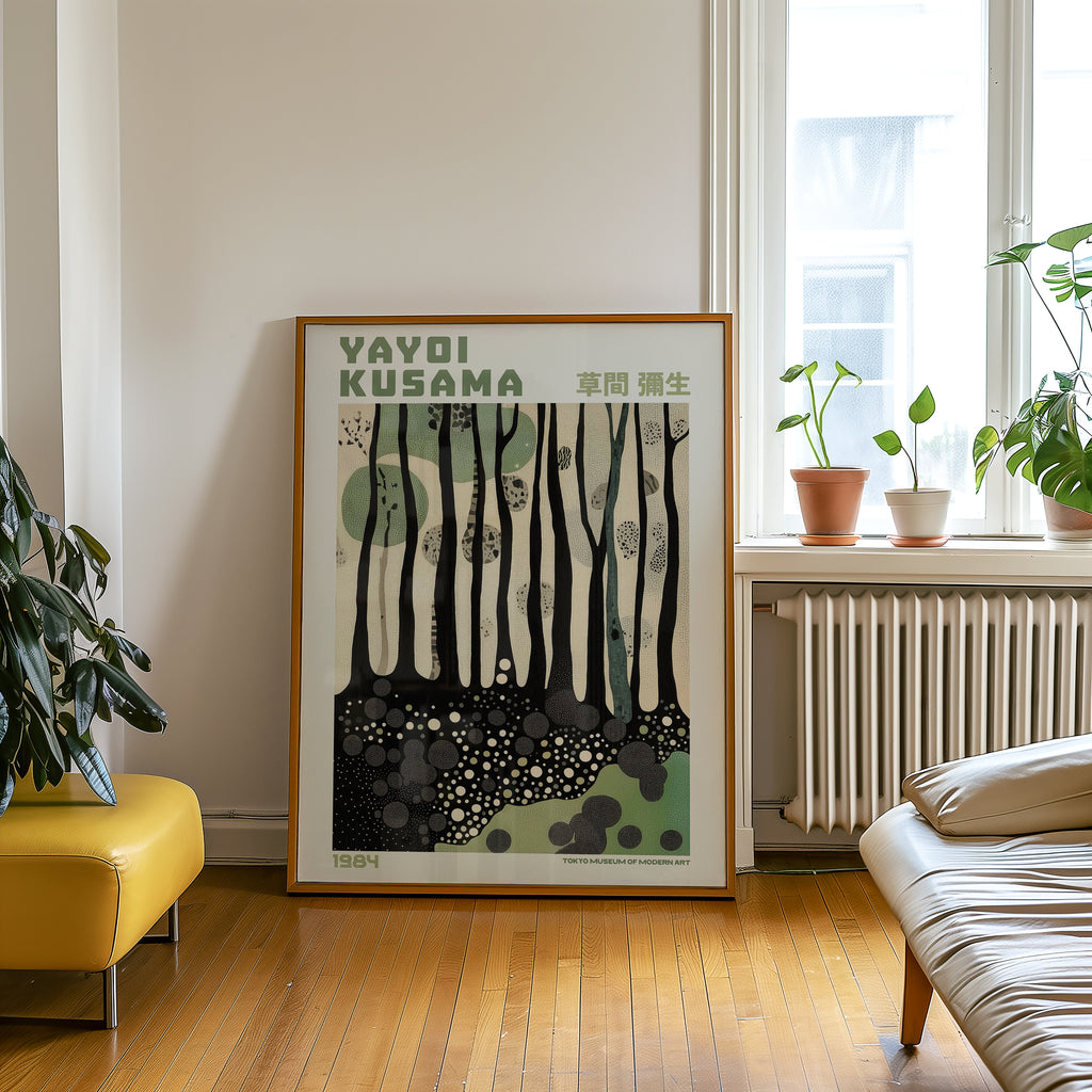 Affischmockup för Yayoi Kusama Whispering – köp enkelt hos Bozetto i hög kvalitet