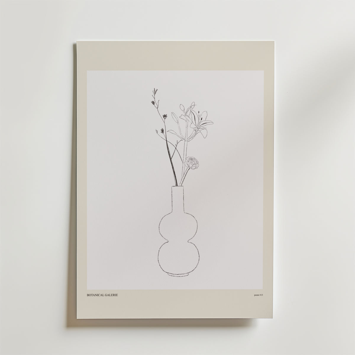 The Humble Vase – stilfullt konsttryck från Bozetto, tryckt på matt finpapper i hög tryckkvalitet